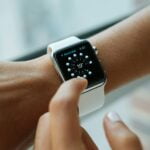 do smart watches require a sim card